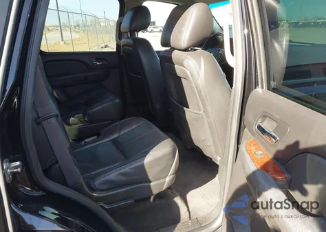 2013 Chevrolet Tahoe Lt z USA, uszkodzony, nr VIN 1GNSCBE05DR102486